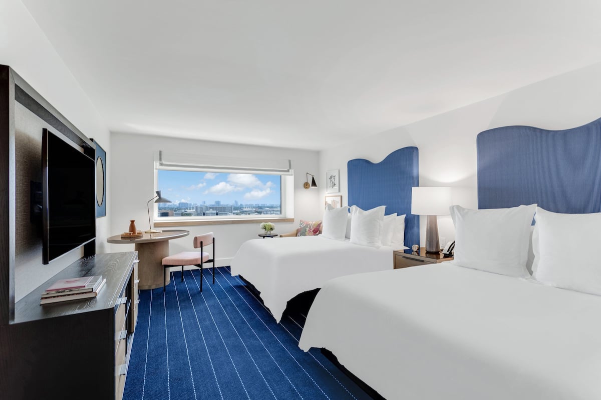 1 bedroom, premium bedding, minibar, in-room safe