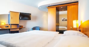 Chambre Double Confort | Literie hypoallergénique, bureau