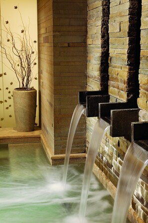 Couples treatment room(s), sauna, hot tub, steam room, body treatments - Park Hyatt Beaver Creek Resort and Spa (Avon)