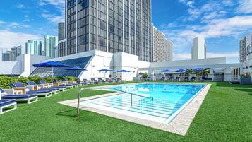 Outdoor pool, open 8:00 AM to 7:00 PM, sun loungers