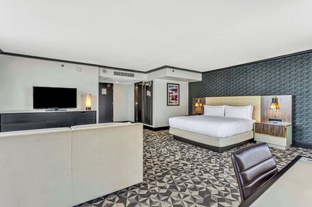 Hilton Miami Downtown - Image 57