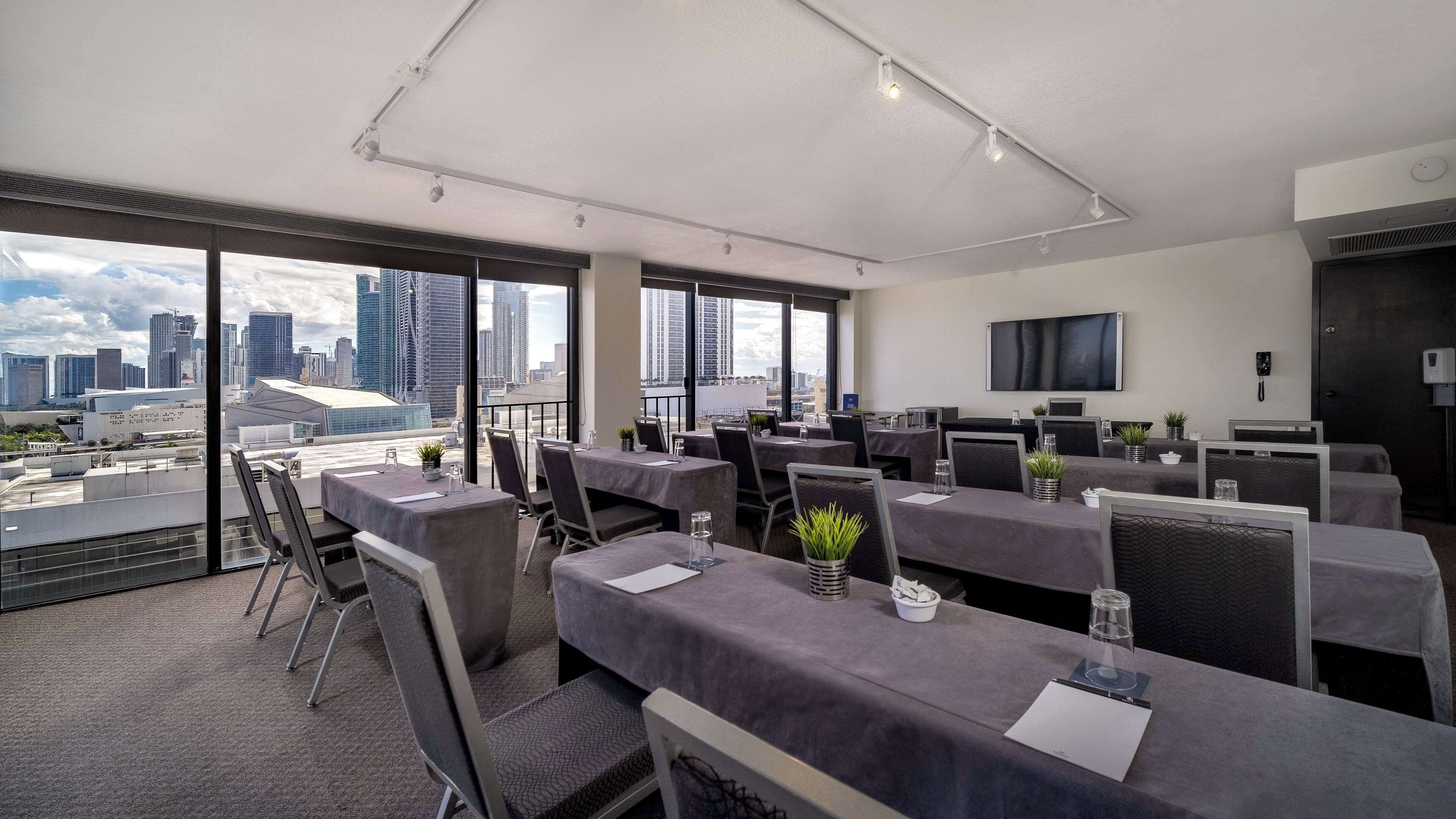 Photo - Hilton Miami Downtown