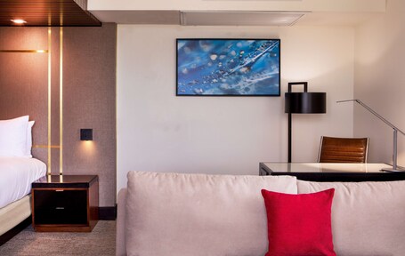 Hilton Miami Downtown - Image 70