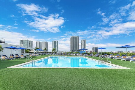 Hilton Miami Downtown - Image 18