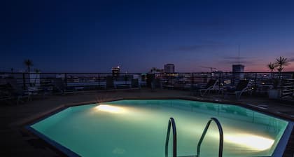 Holiday Inn Lisbon by IHG