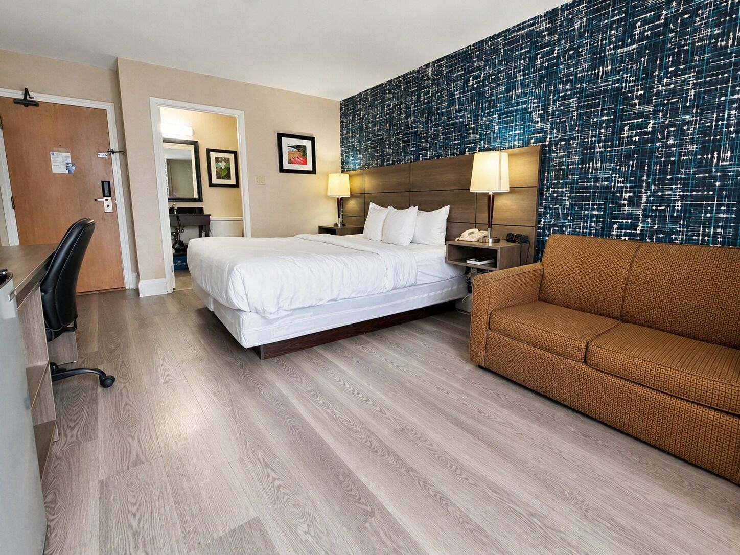 Photo - Comfort Inn