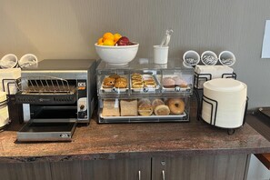 Desayuno completo incluido todos los días