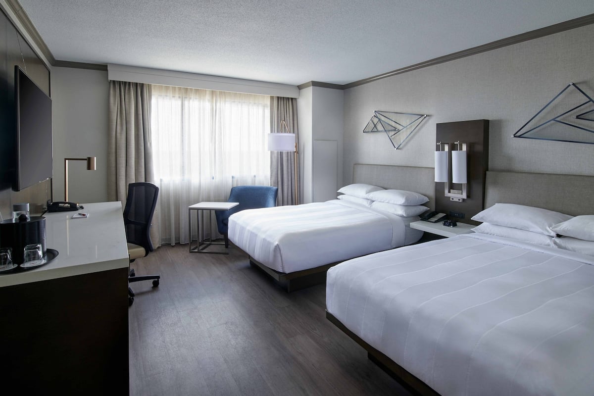 1 bedroom, premium bedding, in-room safe, desk