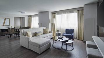 42-inch flat-screen TV with cable channels, TV, pay movies