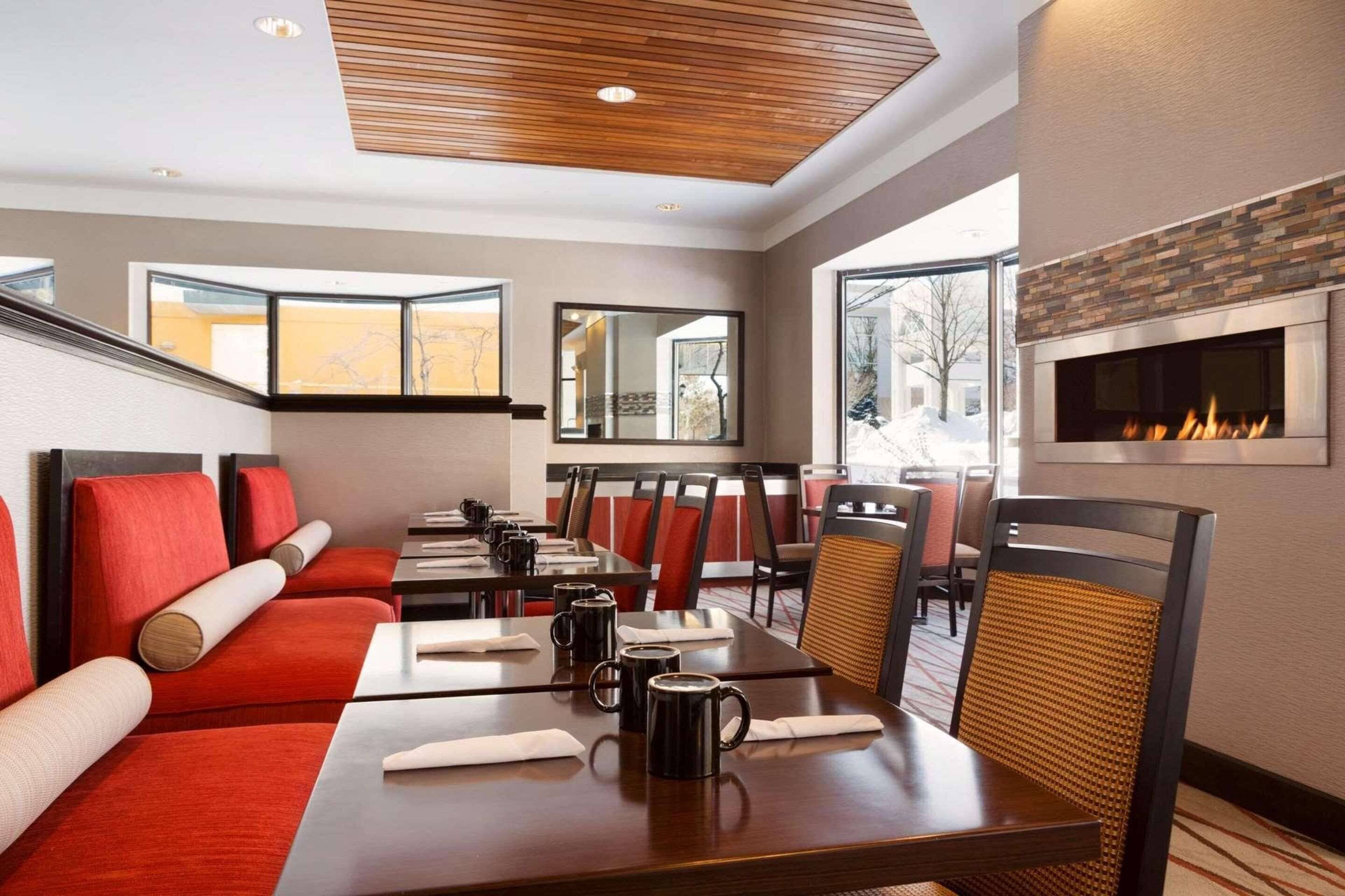 Daily continental breakfast (USD 9.99 per person)