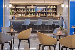 Bar (on property) - NH Napoli Panorama (Naples)