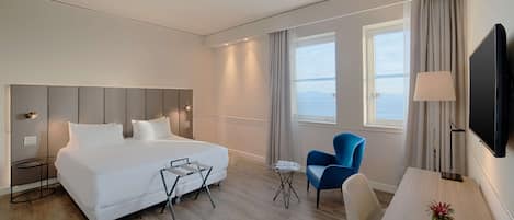 Minibar, coffres-forts dans les chambres, bureau, chambres insonorisées