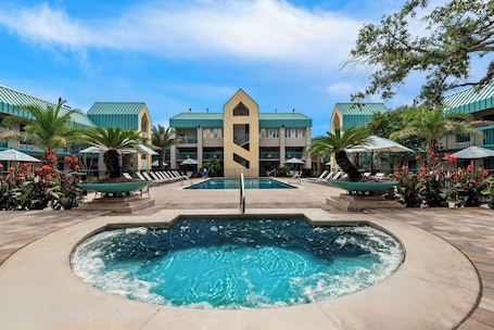 Outdoor pool, open 10:00 AM to 10:00 PM, pool umbrellas, sun loungers