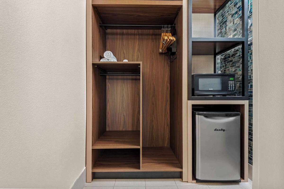 pillow-top beds, individually furnished, desk, blackout curtains