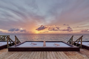 Sun deck