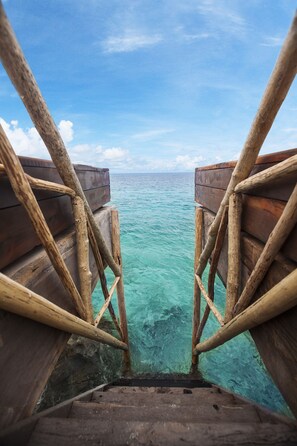 Sun deck
