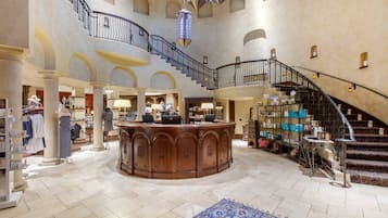 Espace de soins pour les couples, sauna, bain Ă remous, hammam, hammam