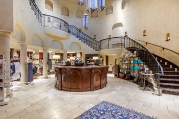 Couples treatment rooms, sauna, hot tub, steam room, Turkish bath at Omni Scottsdale Resort & Spa at Montelucia