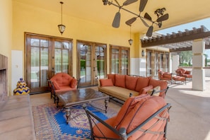 Presidential Suite (Camelback Villa) | Premium bedding, pillowtop beds, minibar, in-room safe