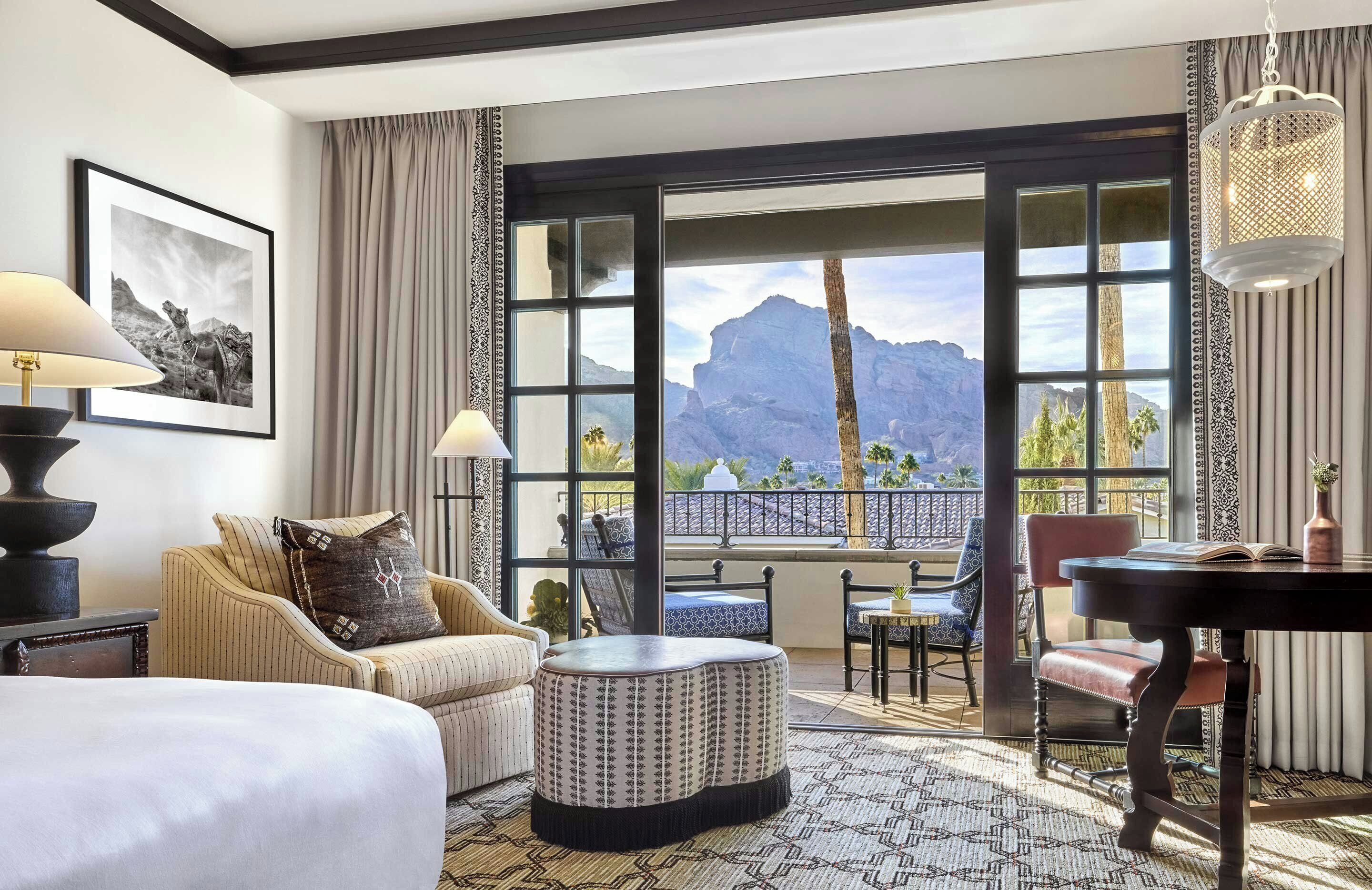 Rom, 1 kingsize-seng (Grand Mountain View Room)