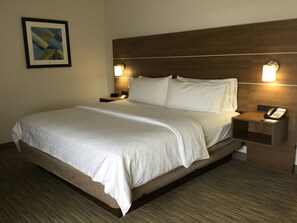Standard Room, 1 King Bed