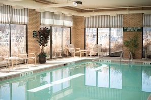 Piscine intérieure