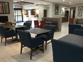 Desayuno buffet incluido todos los días