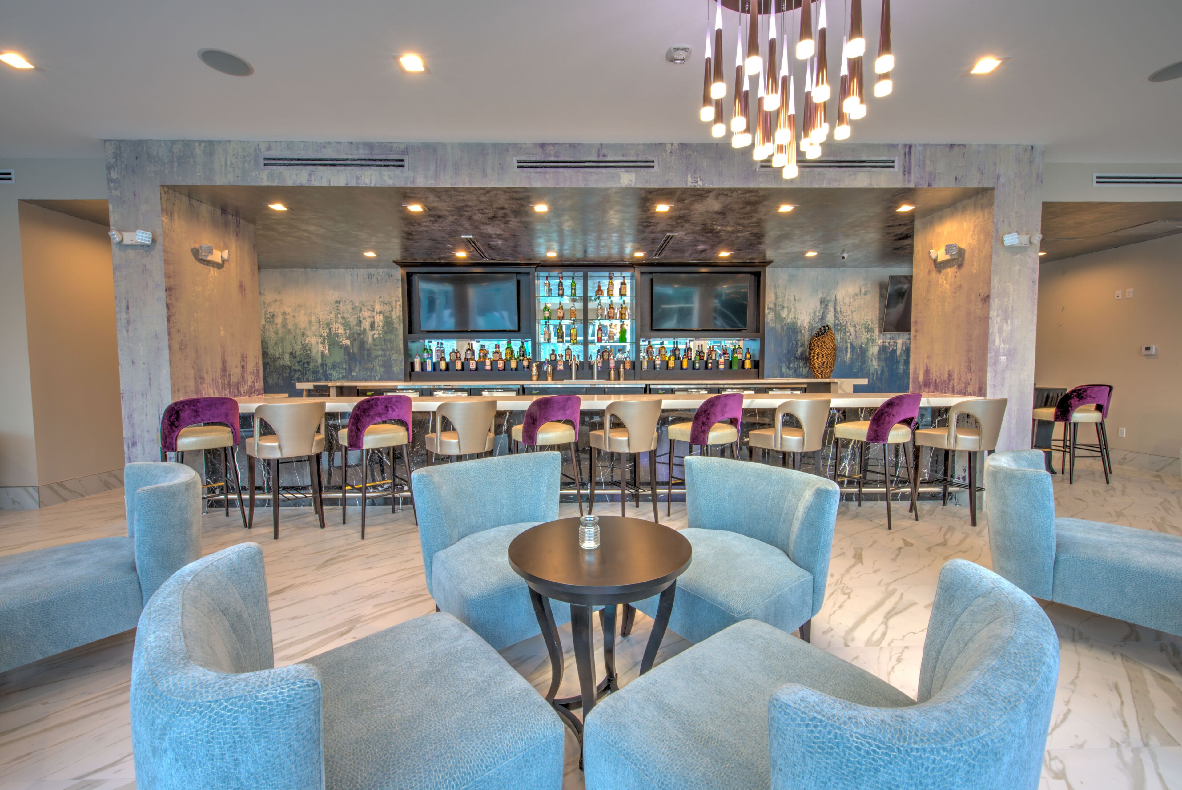 Café da manhã, almoço e jantar