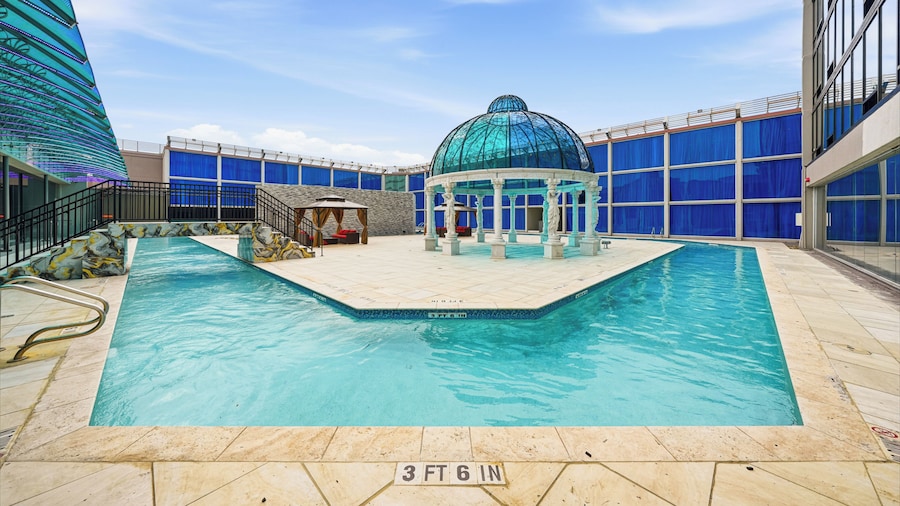 Grand Tuscany Hotel