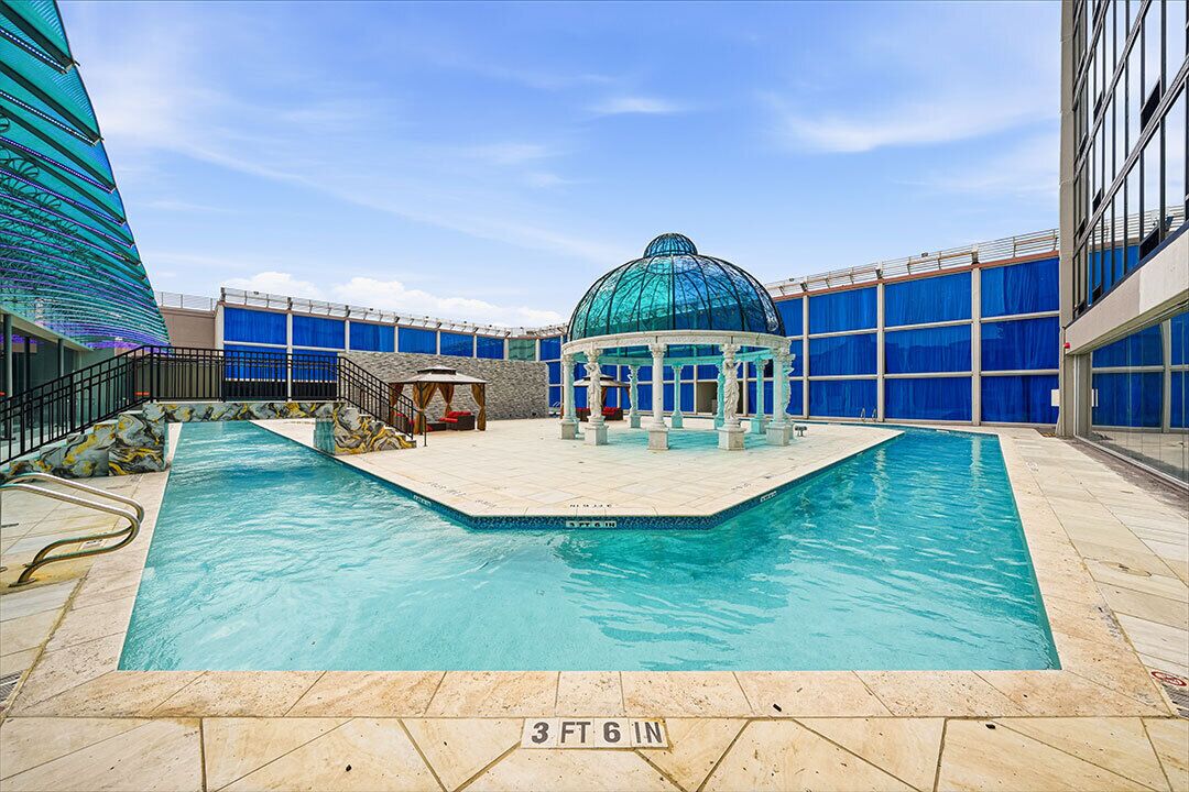 Außenpool (je nach Saison geöffnet), Cabañas (gegen Gebühr)