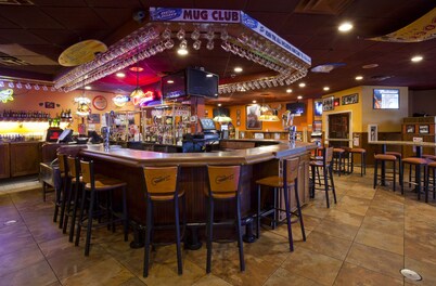 DoubleTree by Hilton Austin, MN