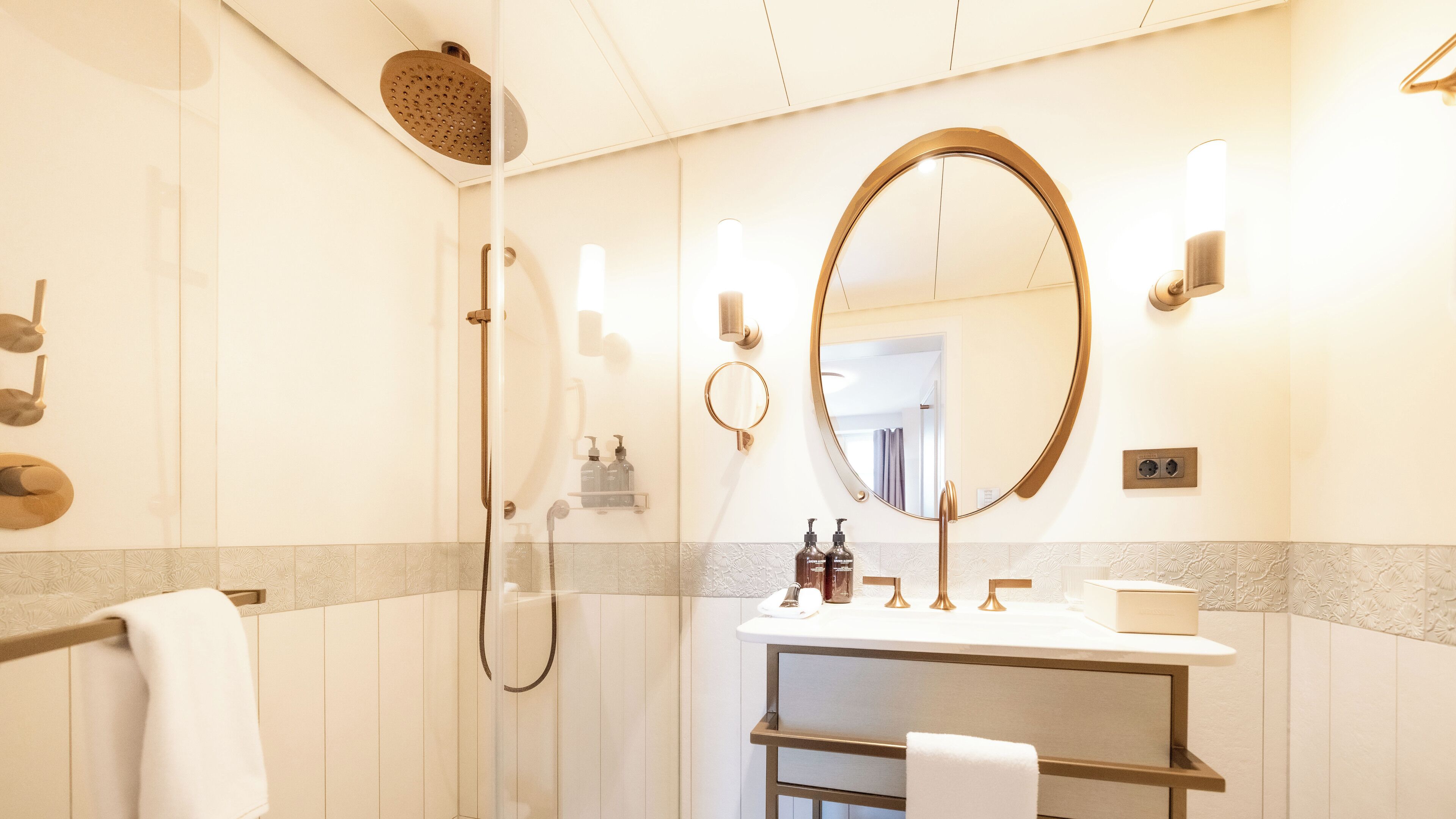 Photo - Small Luxury Hotel Ambassador Zurich