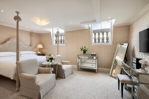 Executive Suite | Premium bedding, down duvets, in-room safe, individually decorated