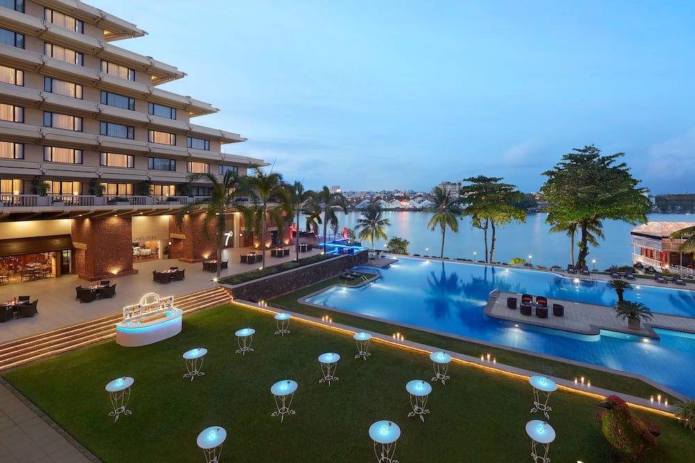 Cinnamon Lakeside Colombo