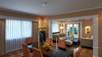Presidential Suite, 2 Bedrooms | In-room dining