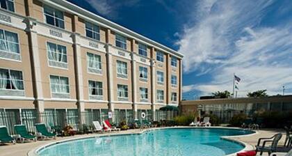 Holiday Inn South Kingstown (Newport Area) by IHG