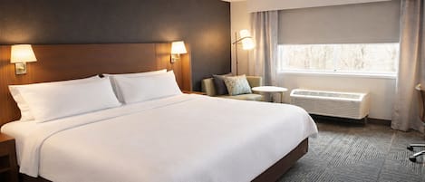 Standardzimmer, 1 King-Bett | Hochwertige Bettwaren, Schreibtisch, Verdunkelungsvorhänge