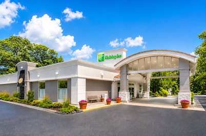 Holiday Inn South Kingstown (Newport Area) by IHG