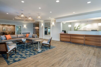 Holiday Inn South Kingstown (Newport Area) by IHG