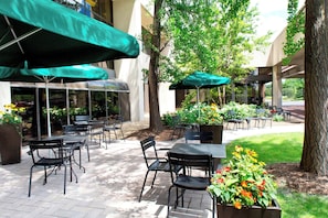 Terassi/patio