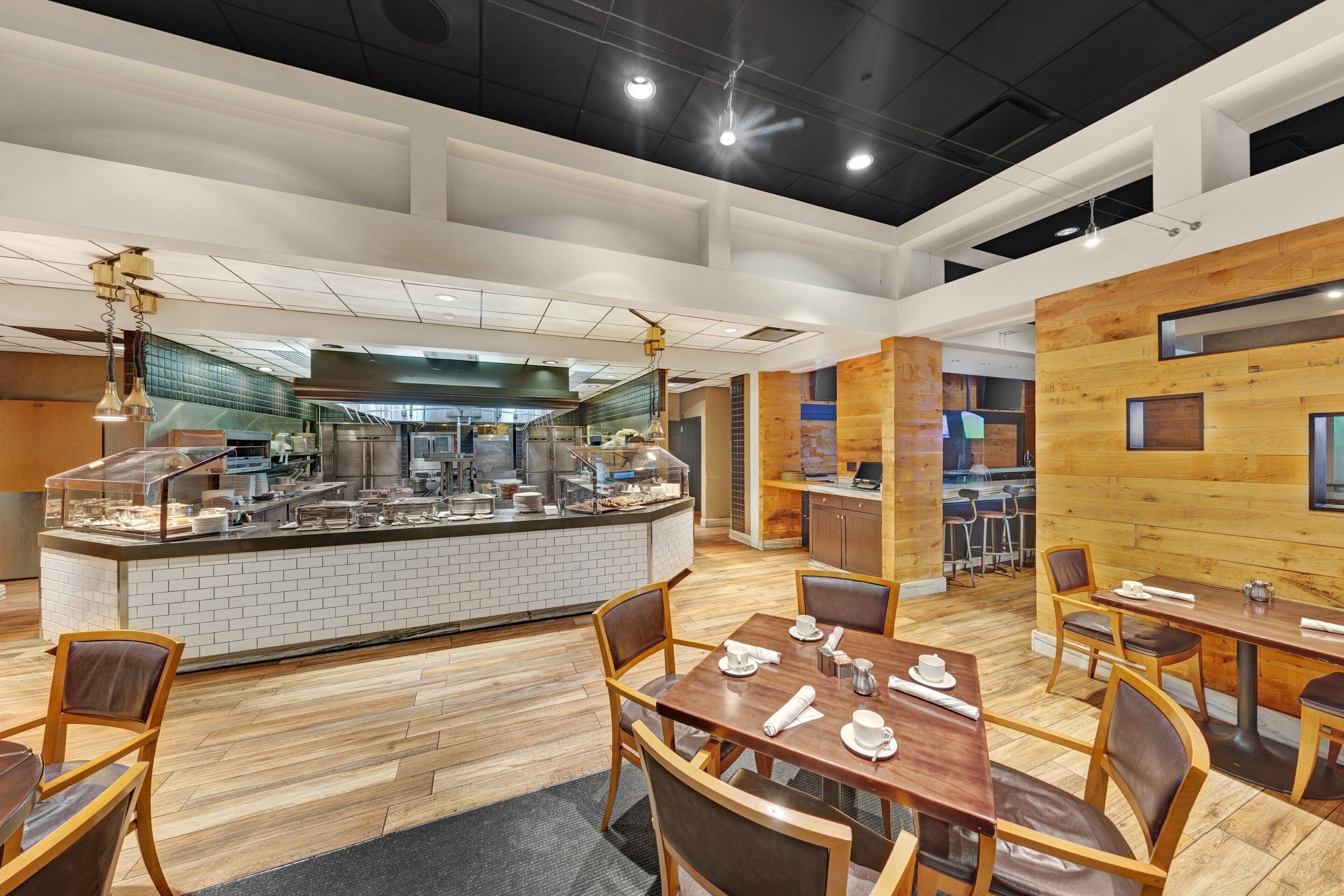 daily buffet breakfast for a fee