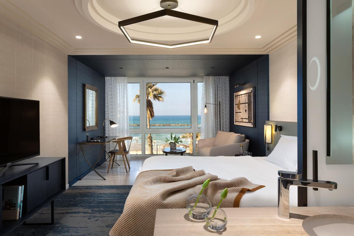 New Executive Room