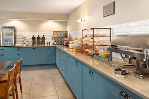 Free daily self-serve breakfast