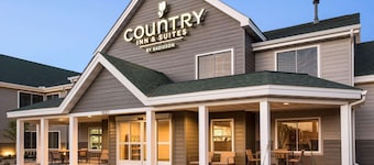 Country Inn & Suites by Radisson, Chippewa Falls, WI