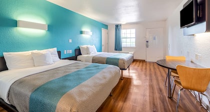 Motel 6 Georgetown, TX