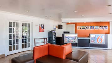 Sittområde i lobbyn