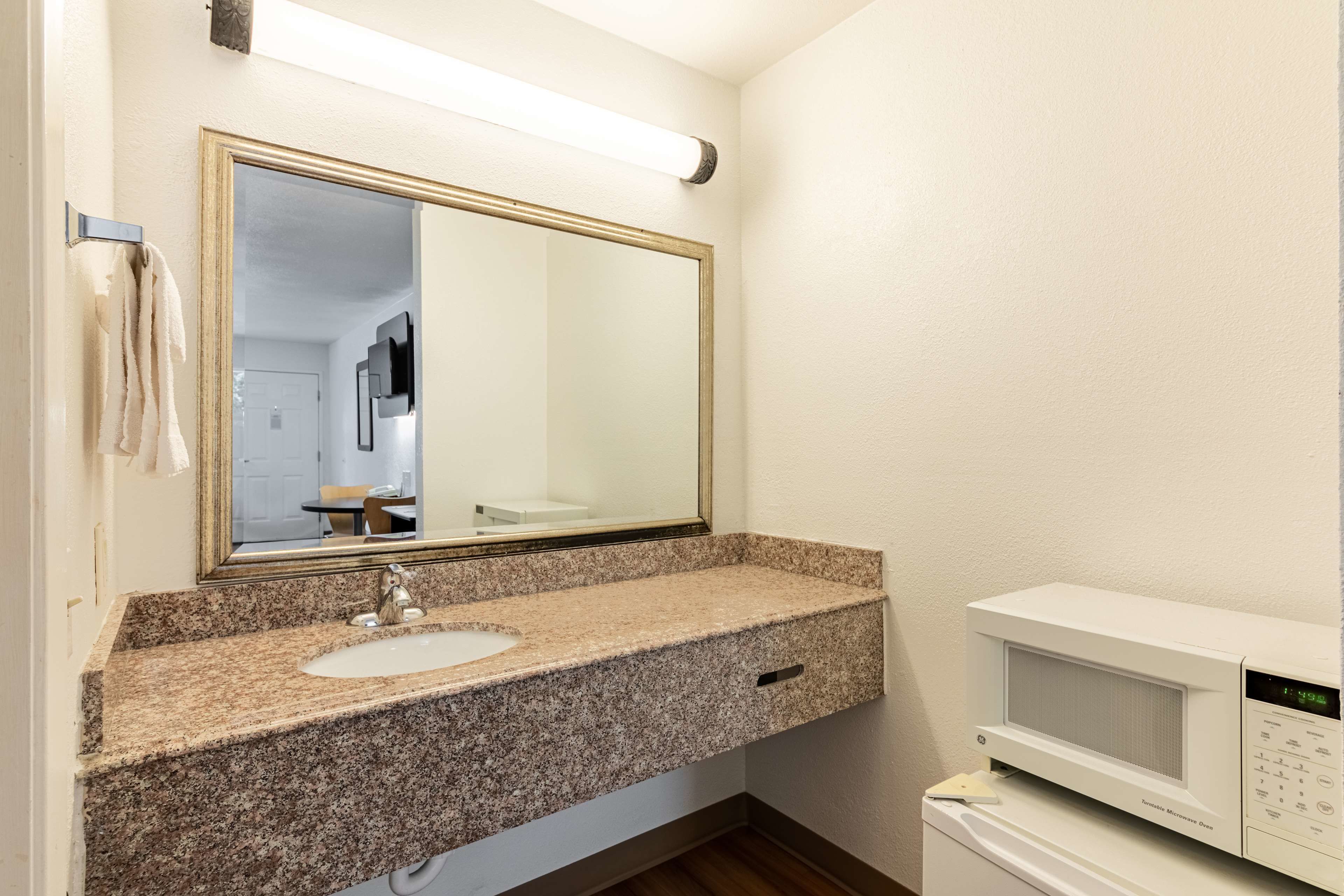 Motel 6 Georgetown, TX