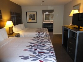 Free WiFi, bed sheets