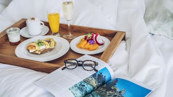 Esmorzar diari d'estil bufet (12 EUR per persona)