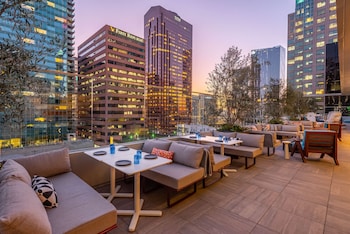 Bar (on property) at The Wayfarer Downtown LA, Tapestry Collection by Hilton